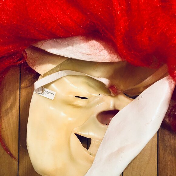 2015 Pennywise Clown Mask โ Adult Size โ IT Horror Halloween Costume Cosplay - Picture 3 of 4